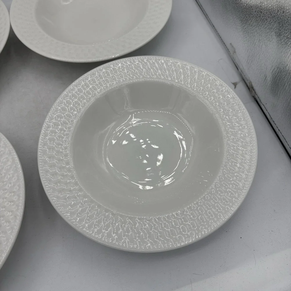 Oneida Bowls Casual Settings Basket Weave Soup Pasta Stoneware 9